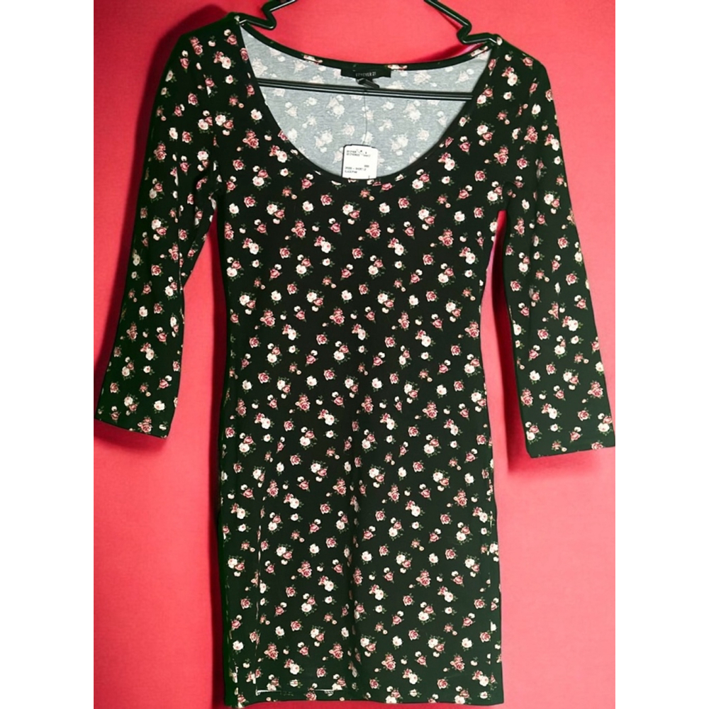 Women's Forever 21 Dress, Black & Pink Floral, Size S NWT